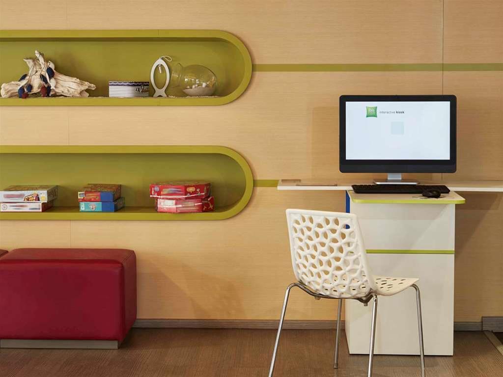 Ibis Styles Toulon Centre Port Hotel Kültér fotó