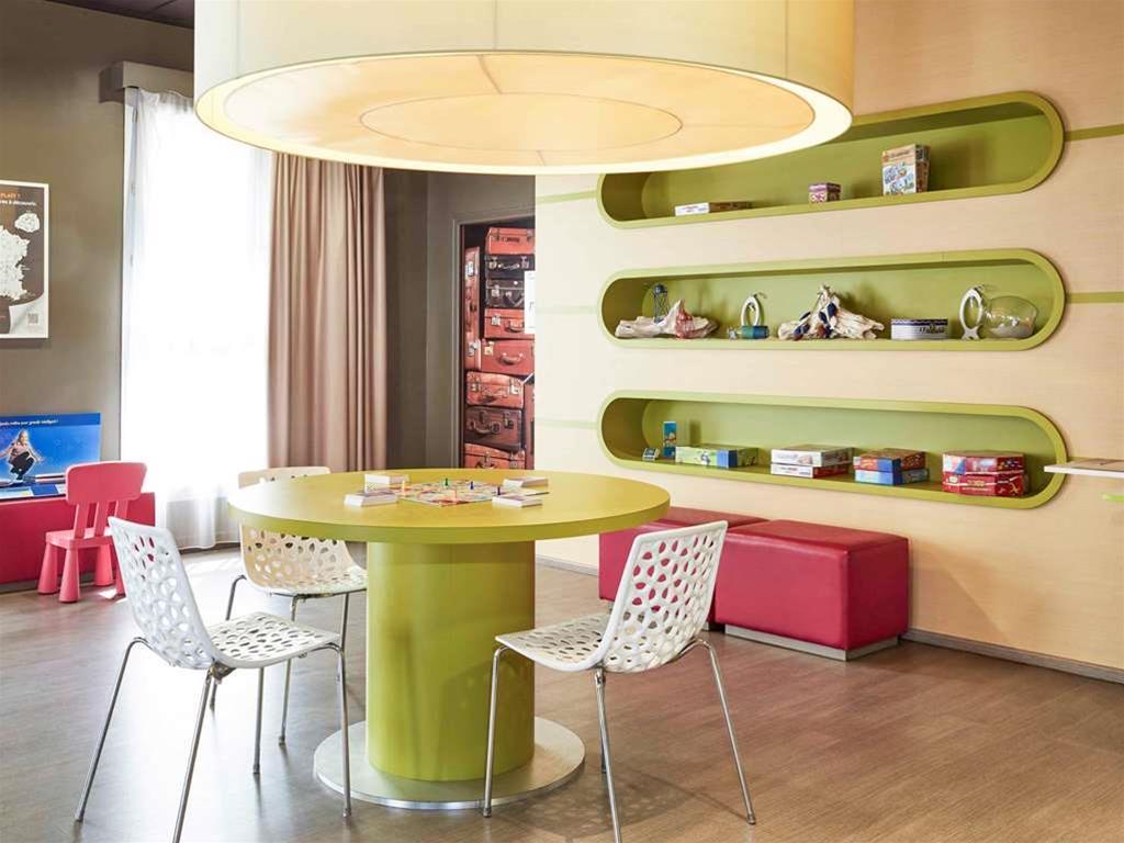 Ibis Styles Toulon Centre Port Hotel Kültér fotó